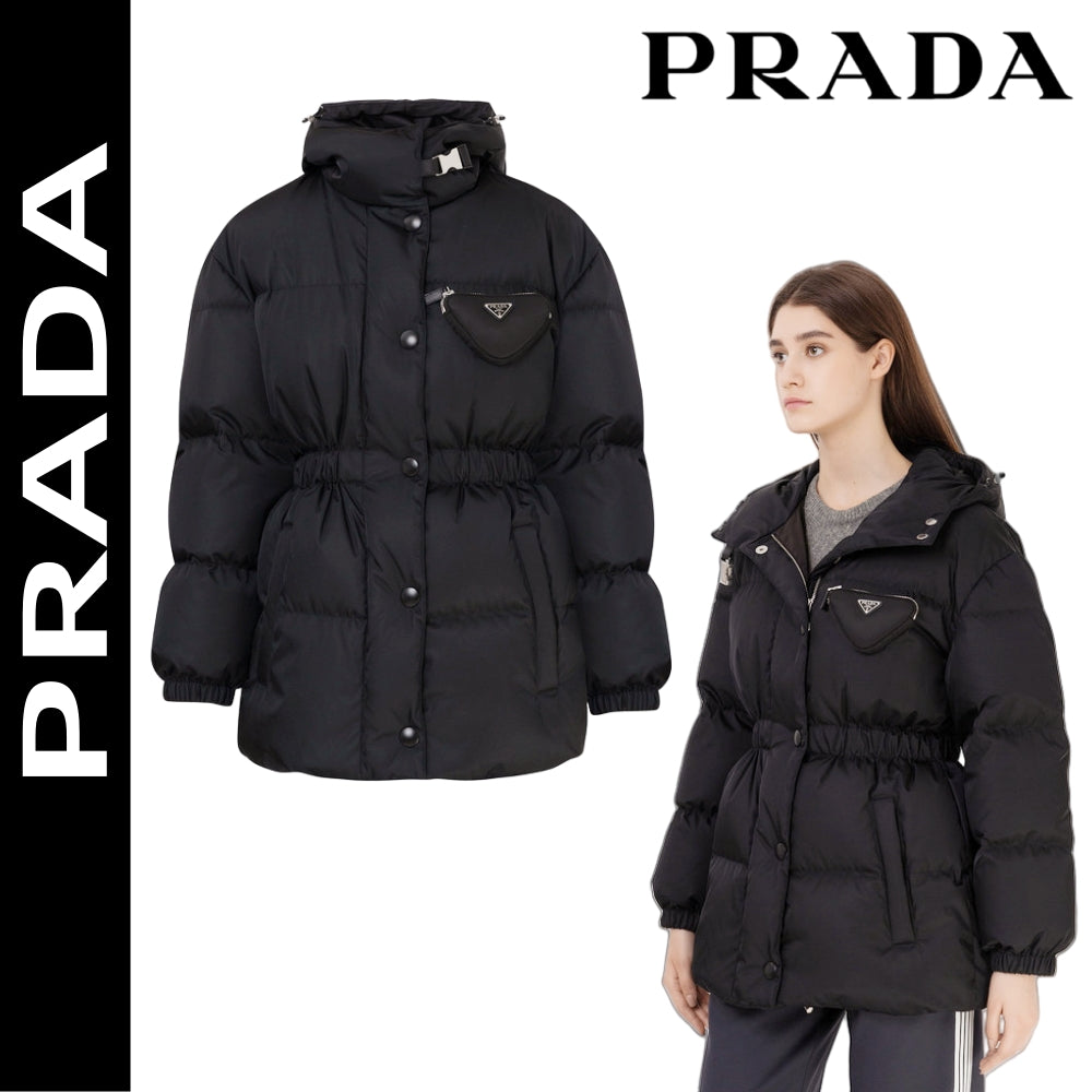 【プラダ】入手困難*ナイロン フード付ダウンジャケット レディース