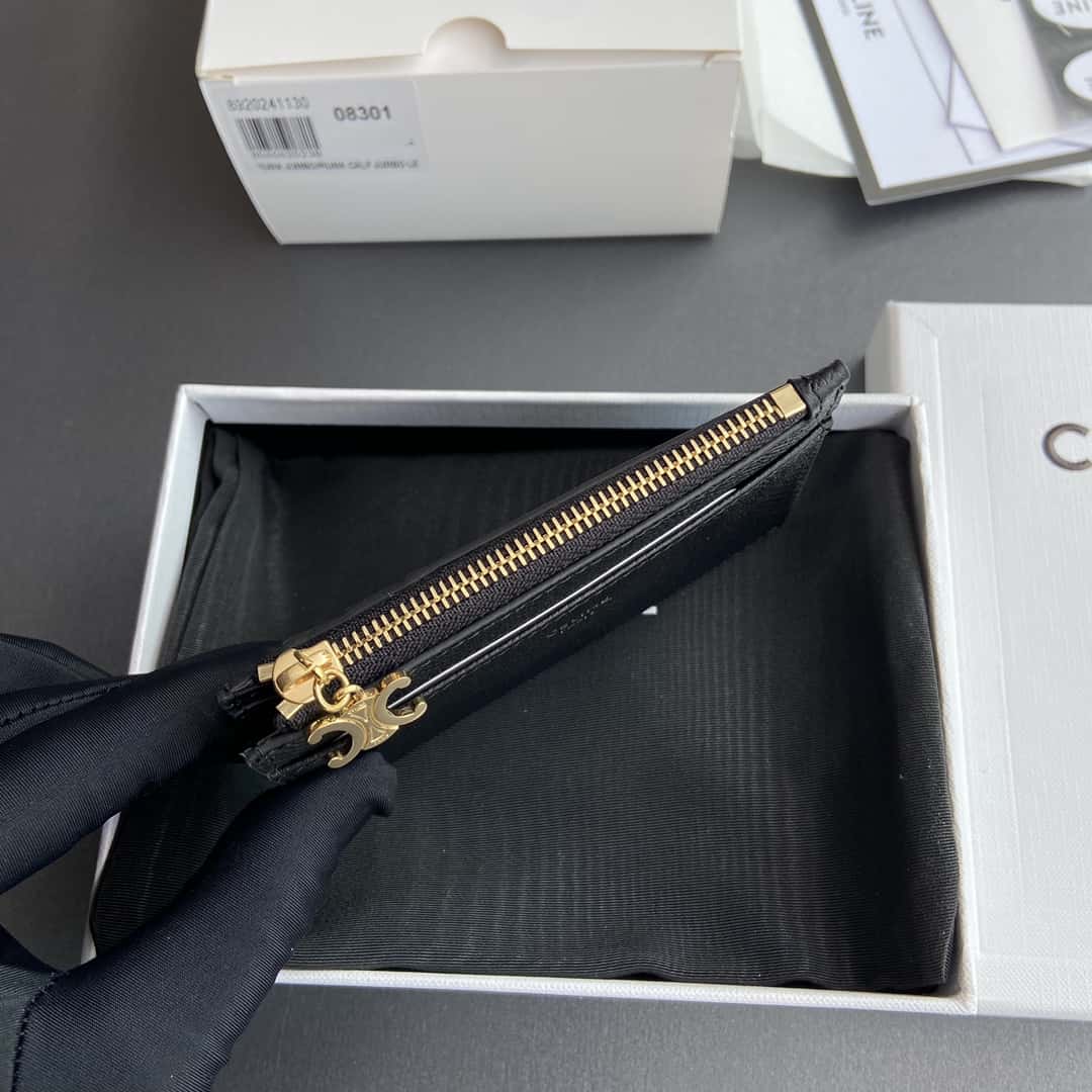 【セリーヌ】2色ギフトにも*送料込☆ ジップ付きカードホルダー トリオンフ チャーム