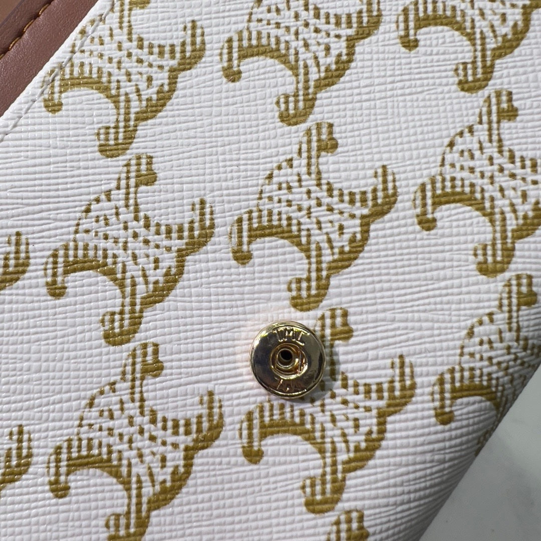 【セリーヌ】25SS年のマストアイテム!スタイルを格上げ