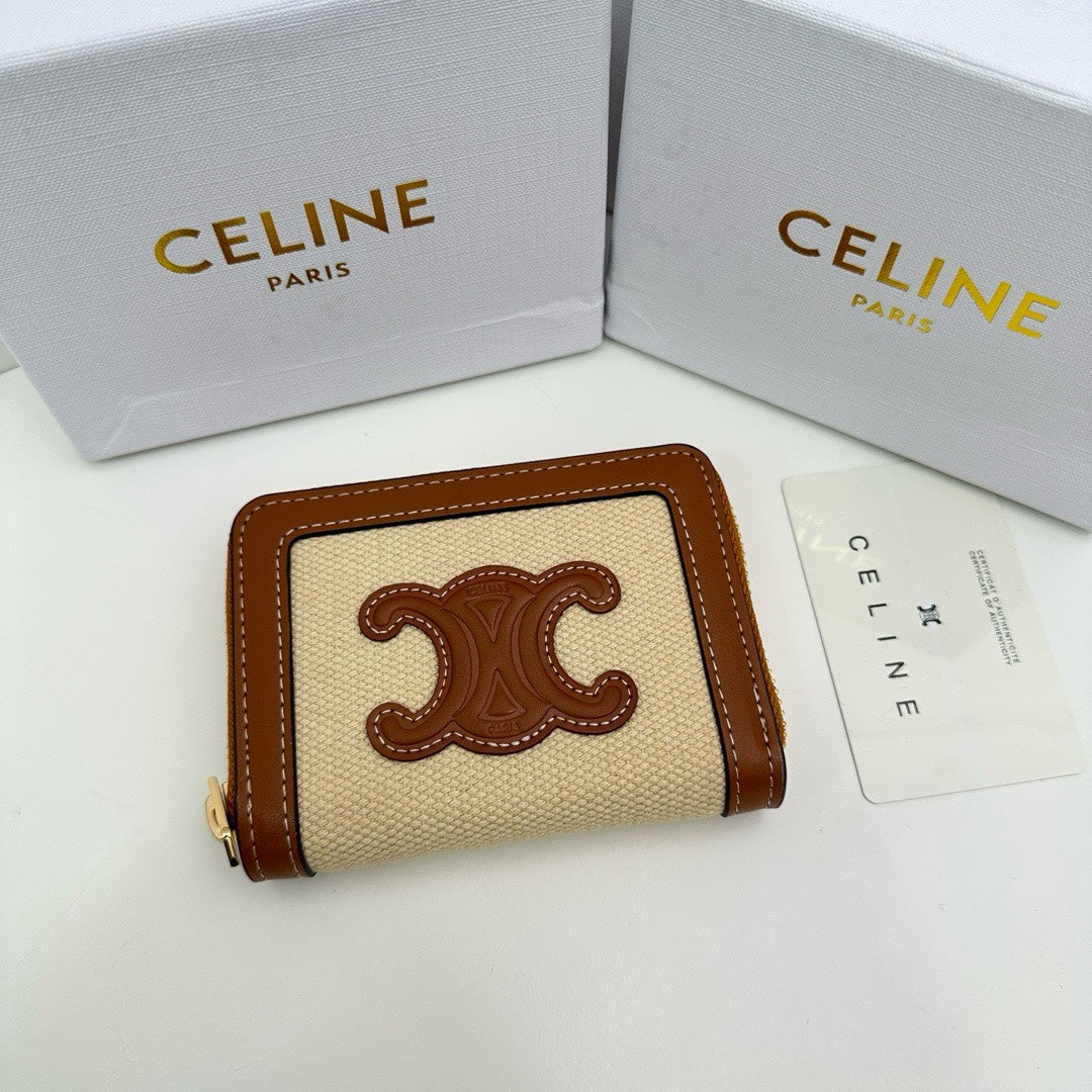 【セリーヌ】春夏シーズン必見!大人の洗練スタイル