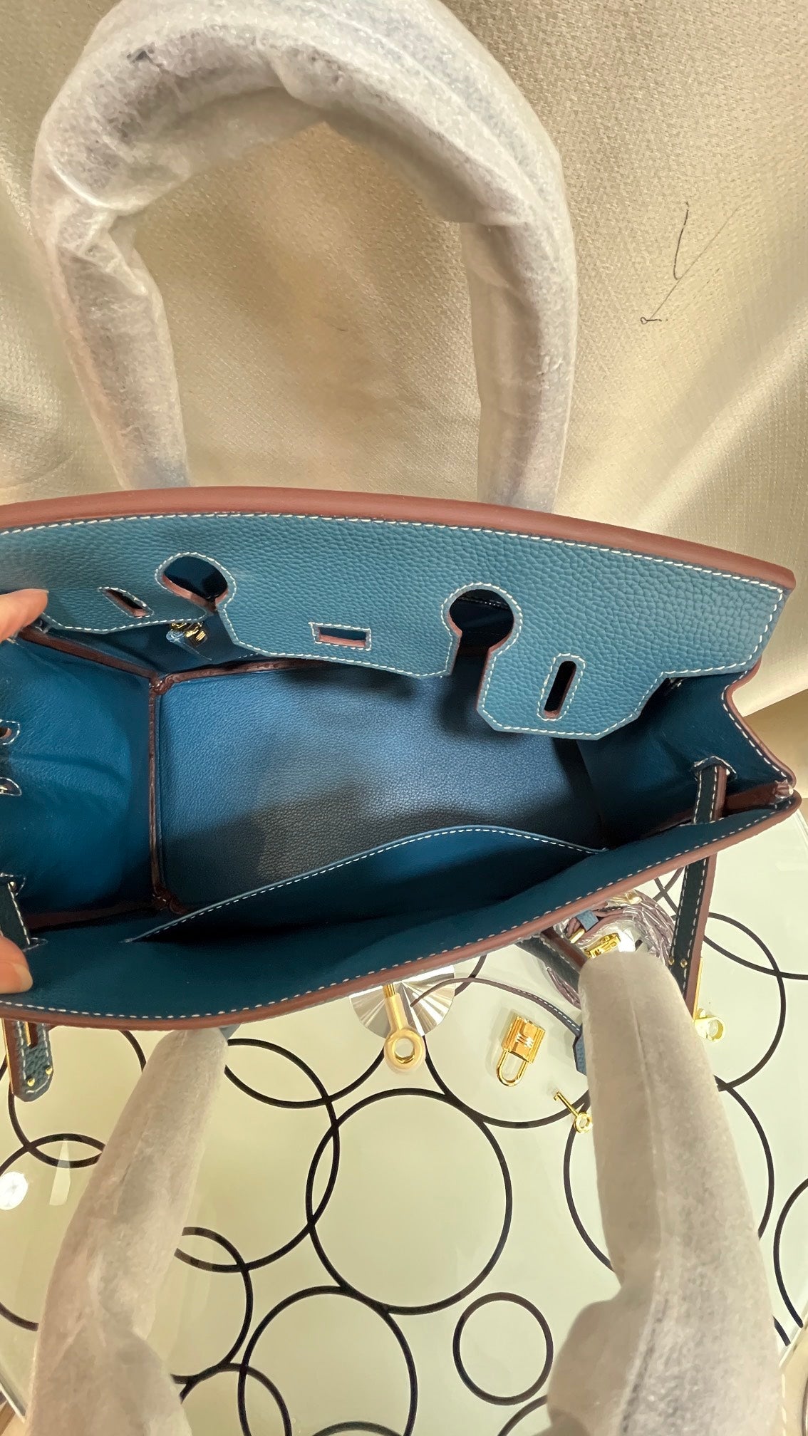 【エルメス】最も人気のあるハンドバッグ バーキン 25-30-35 (送料無料)