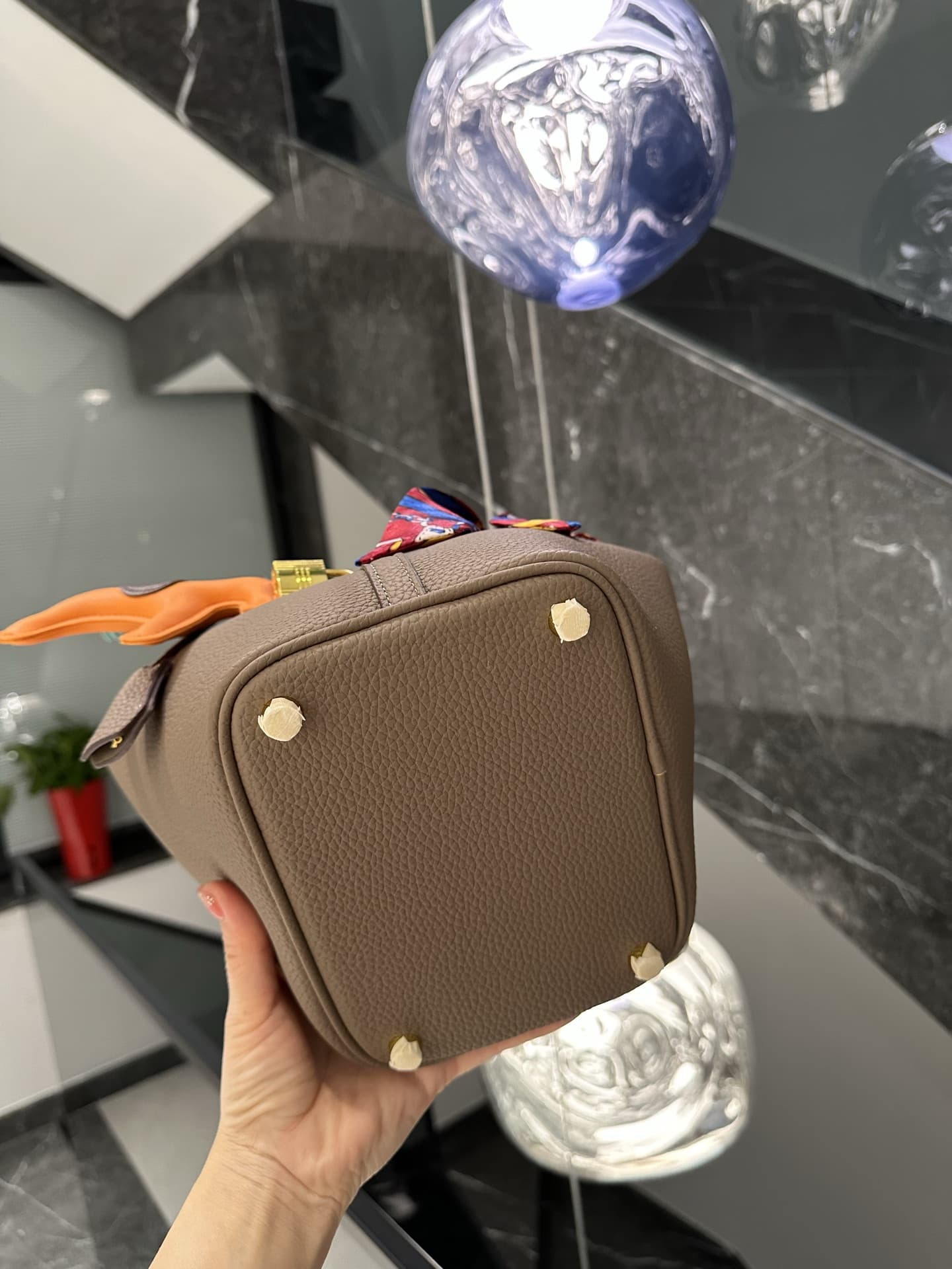 【エルメス】入手困難なピコタンロックPM18+内袋+ポニーペンダント+スカーフ