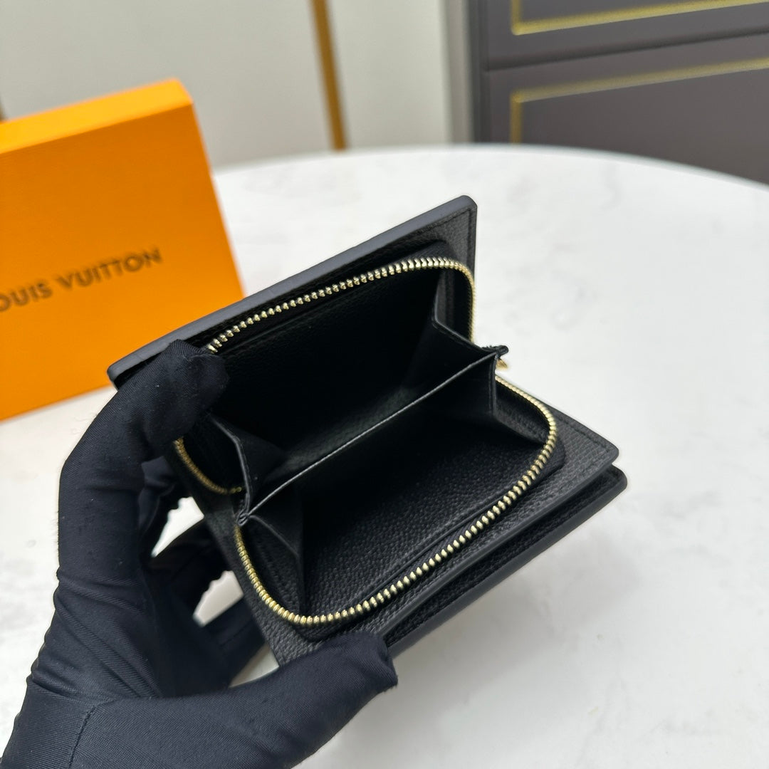 【ルイ・ヴィトン】大人気エンボス加工 短財布 洗練されたデザイン