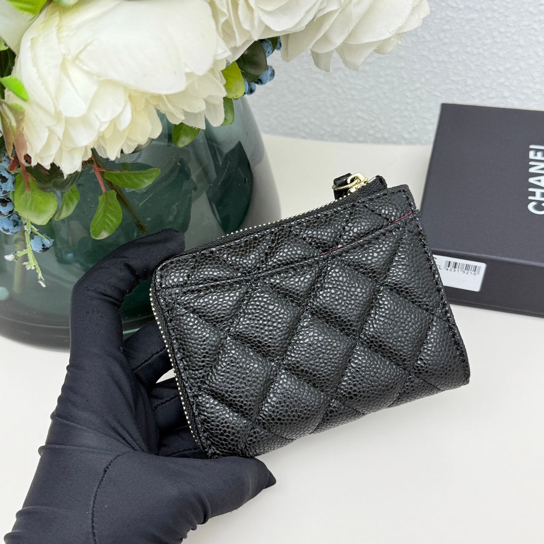 【シャネル】使いやすさ抜群！クラシック ジップ コインパース