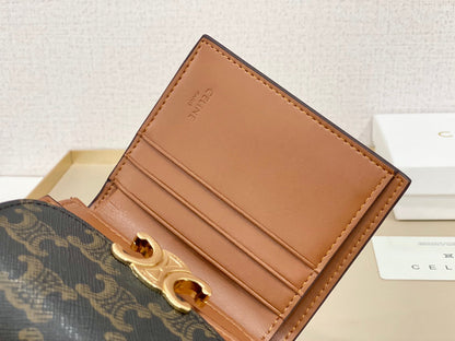 【セリーヌ】大人気 軽量＆コンパクト持ち運びに便利な短い財布 ！