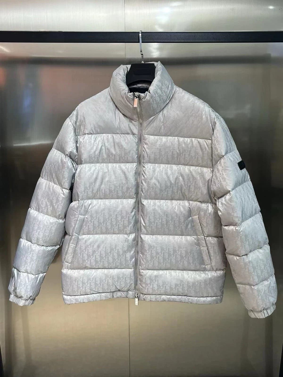 【ディオール】寒い冬に最適◆女性と男性☆立ち襟長袖 ダウン ジャケット3カラー